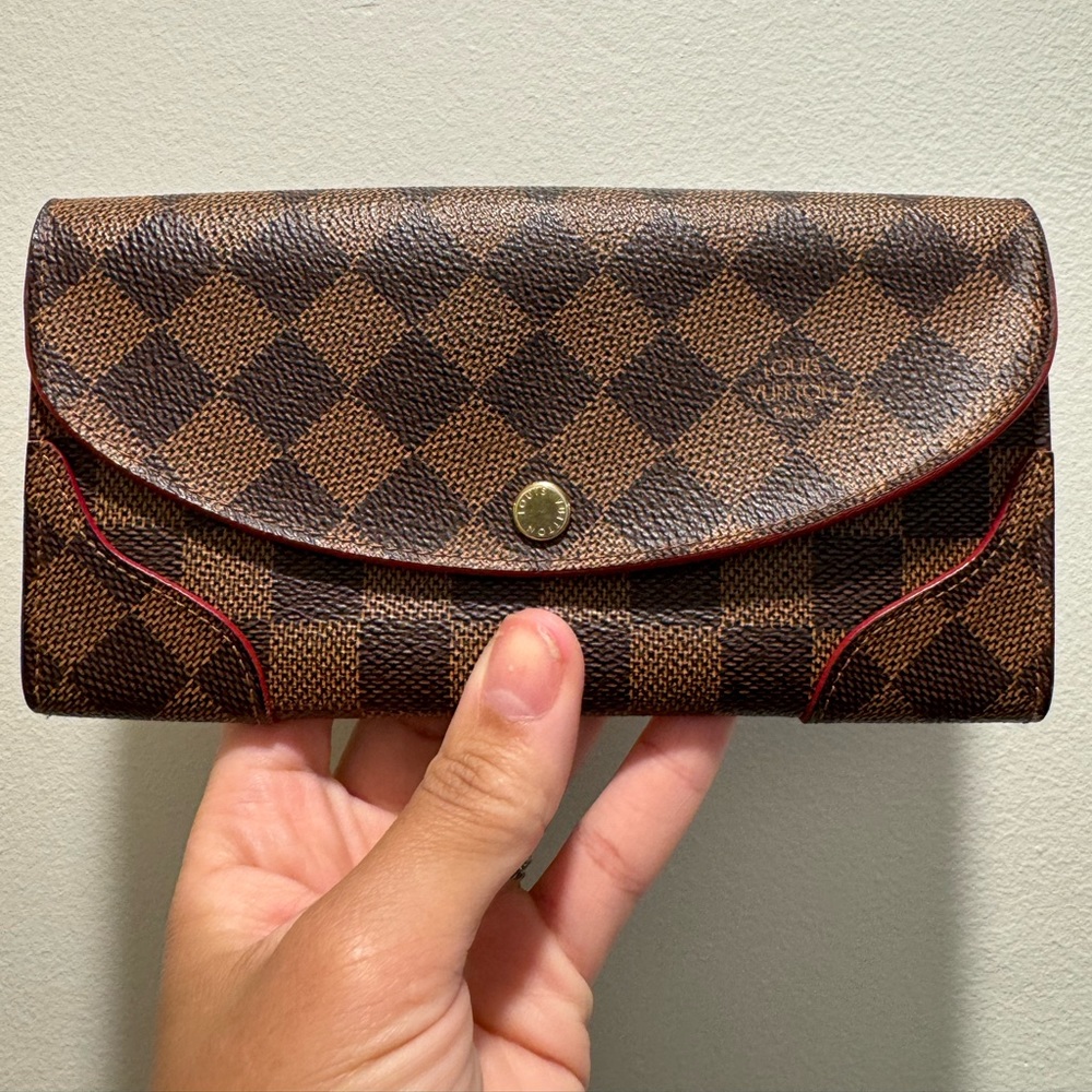 Louis Vuitton Caïssa Wallet 🔥